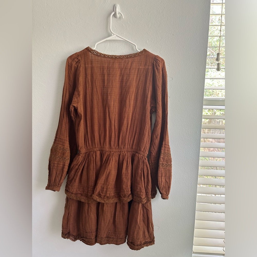 American Eagle Outfitters Women's Rust Brown V-Neck Peplum Dress - Picture 4 of 5